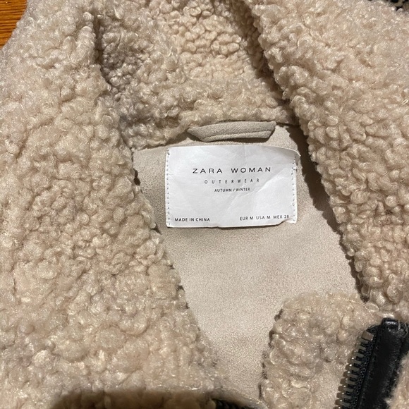 ZARA  CONTRAST SHEARLING TEDDY BIKER JACKET - Picture 4 of 4